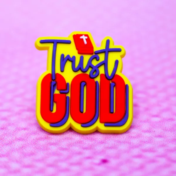 Trust GOD - Imagen 3