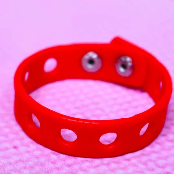 Pulsera niños rojo - Imagen 3