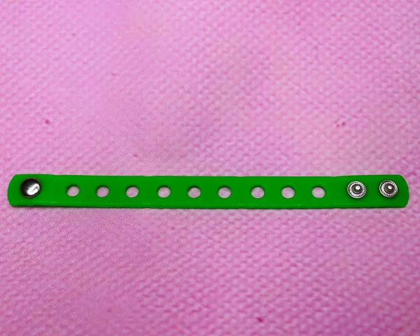 Pulsera niños verde - Imagen 3
