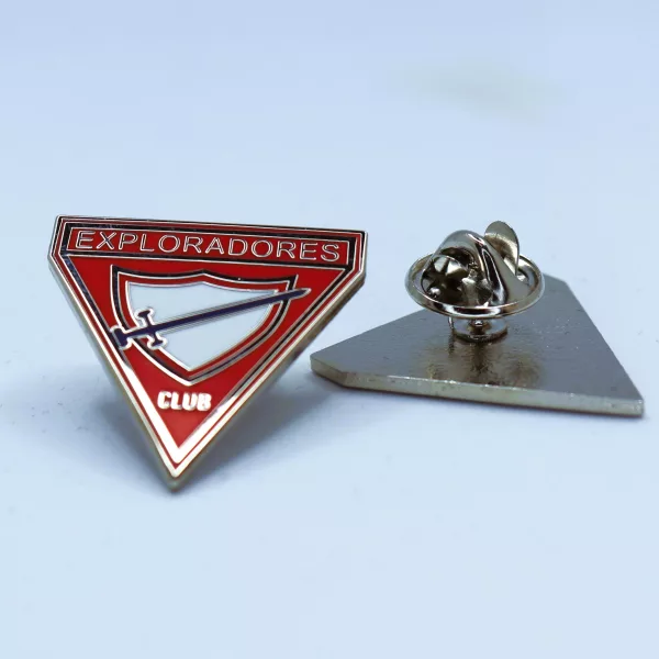 Pin Triangulo exploradores + saco - Imagen 4